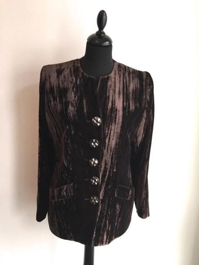 YVES SAINT LAURENT Rive Gauche

Veste à manches...