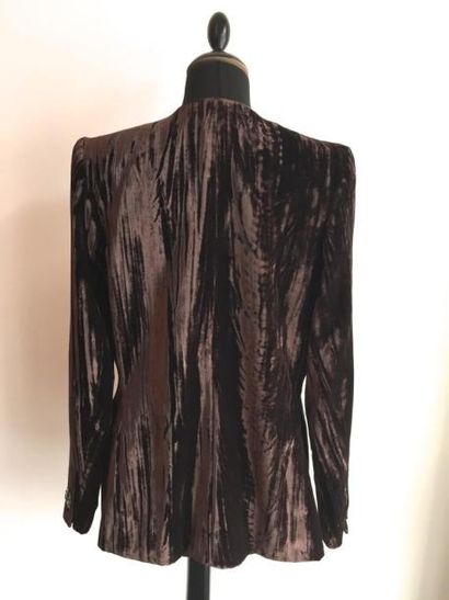 YVES SAINT LAURENT Rive Gauche

Veste à manches...