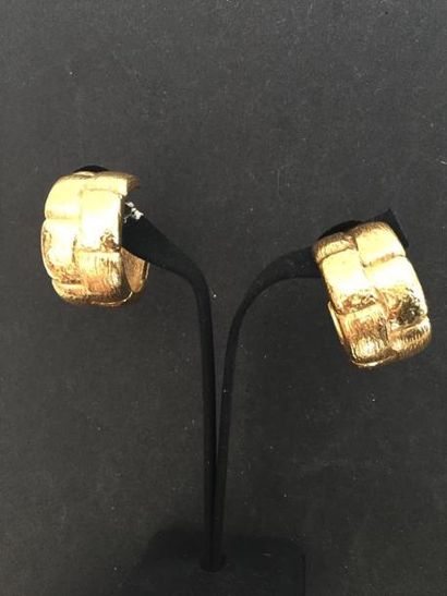 GOOSSENS

Paire de boucles d’oreilles créoles

clips...