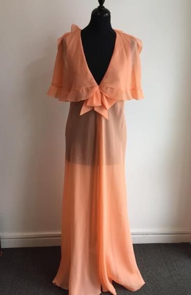 CHRISTIAN DIOR Lingerie

Ensemble composé...