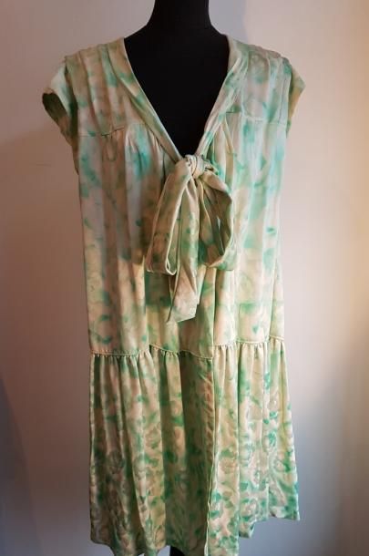 EMMANUEL UNGARO Couture

Robe manteau en...