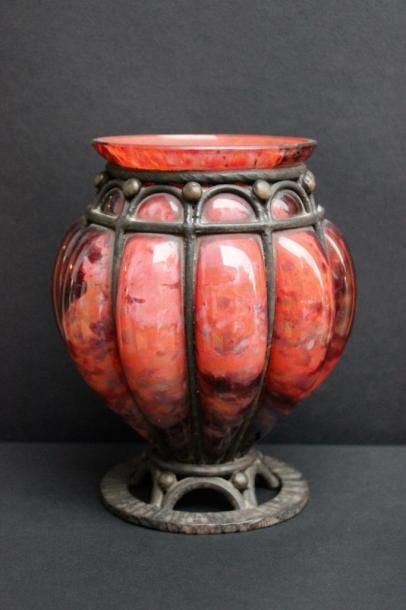 André DELATTE (c.1887-1953) Nancy 

Vase...