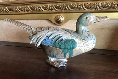 MANUFACTURE NATIONALE DE SEVRES

Canard en...