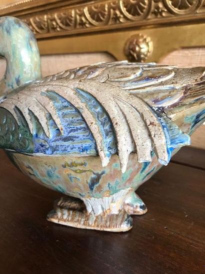 MANUFACTURE NATIONALE DE SEVRES

Canard en...