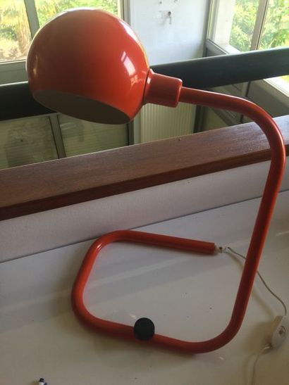 Travail français, vers 1965

Lampe à poser...