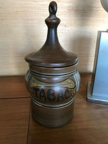 Jean DE LESPINASSE (1896-1979)

Pot à tabac...