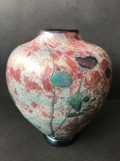 Robert PIERINI (1950)

Vase en verre soufflé...