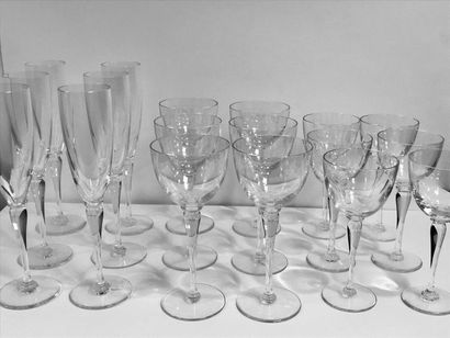 SAINT LOUIS

Service de verres en cristal...