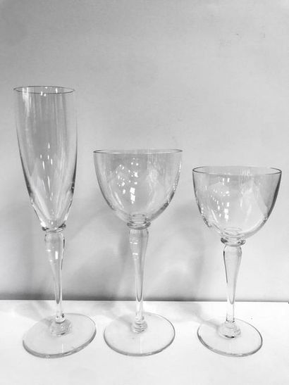 SAINT LOUIS

Service de verres en cristal...