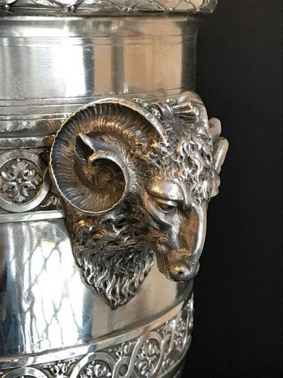 BOINTABURET - Paris

Seau à champagne en...