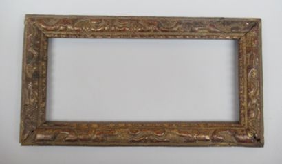 Baguette en bois sculpté, doré dit 