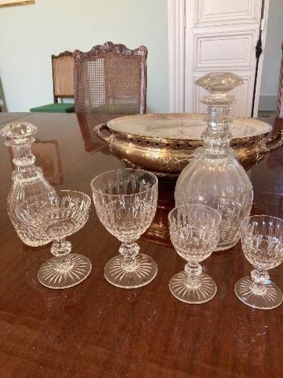 BACCARAT crystal service including: 2 large...