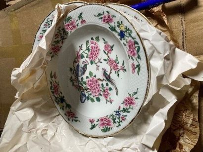 White porcelain dinner service with peony...