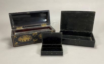 Three small lacquer boxes with Chinese decoration
19th...