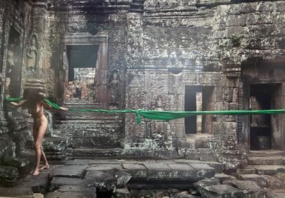 Sarah TROUCHE (née en 1983)
Action for Cambodia...