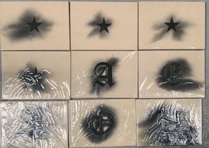 Damien MAZIERES (né en 1975)
AEIOU, 2009-2010
Ensemble...