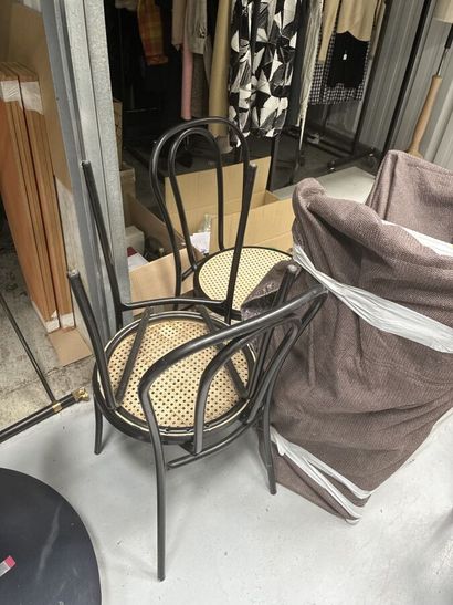 Table bistrot en fonte noir et plateau de...