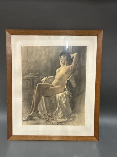 ECOLE FRANCAISE XXe 
Femme nue
Pastel sur...