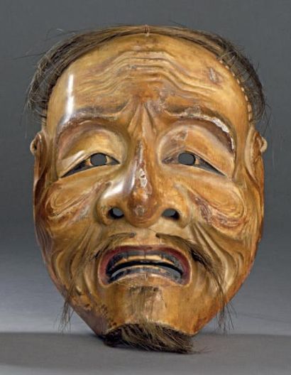MASQUE de Nô en bois de cyprès recouvert...