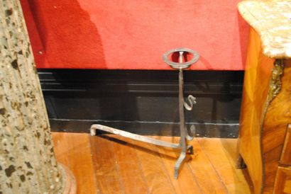 PAIRE DE LANDIERS en fer forgé