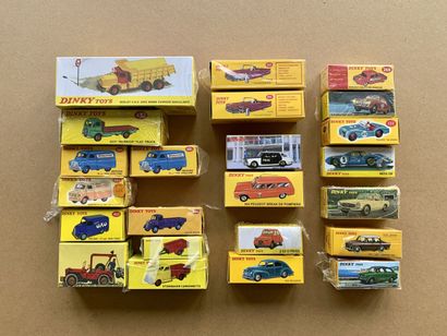 Lot 23 éléments reproduction Dinky Toys Edition...