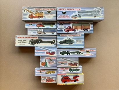Lot 15 Dinky Toys Orignal camions... Made...