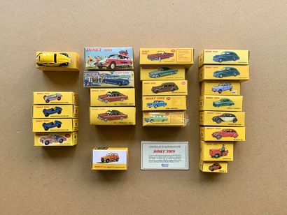 Lot 23 éléments reproduction Dinky Toys Edition...