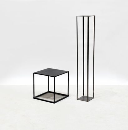 ZAGO
ZAGO
Stèle et table basse 
En métal...