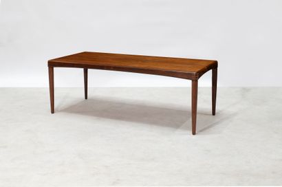 Henry Walter KLEIN (né en 1919)
Table basse...