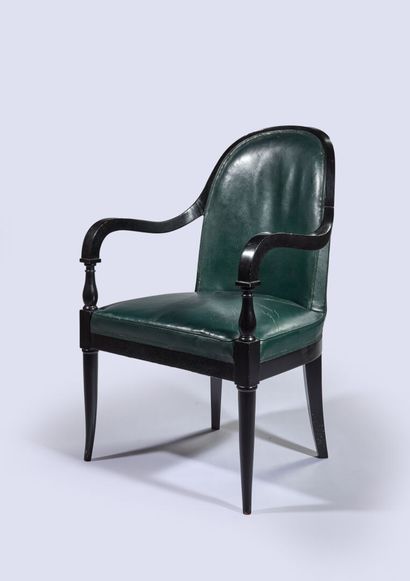André ARBUS (1903-1969)
Four Bridge armchairs...