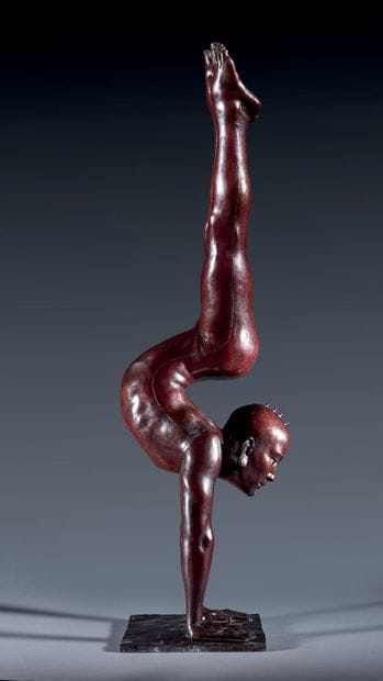 Mauro CORDA (born 1960)
Contortionist, man...