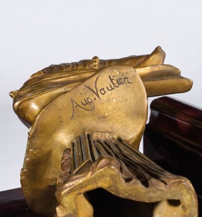 Aug VAUTIER (20th century)
Sculpture in patinated...