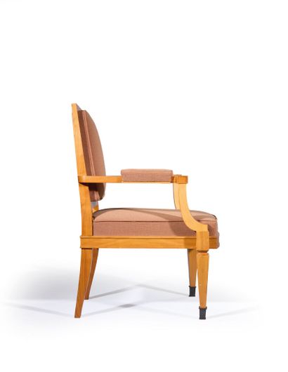 André ARBUS (1903-1969)
Light cherrywood...