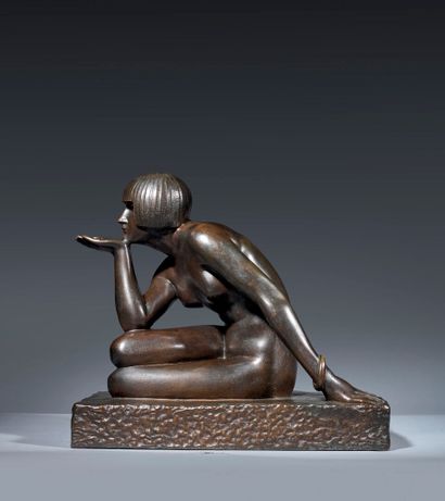 Maurice GUIRAUD-RIVIERE (1881-1947)
Crouching...