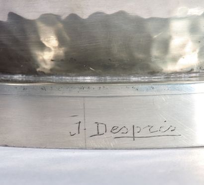 Jean DESPRES (1889-1980)
Hammered pewter...