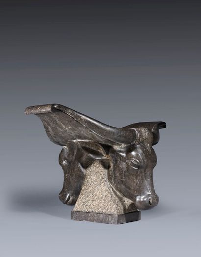 Hungarian oxbow bowl, circa 1930
Sculpture...