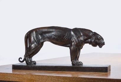 Joachim COSTA (1888-1971)
Tiger on the prowl
Bronze...