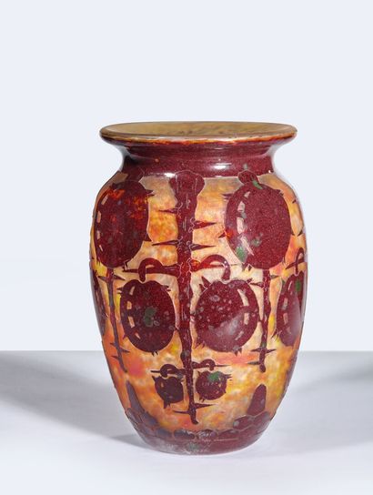 FRENCH GLASS
Chardons vase
Narrow-necked...