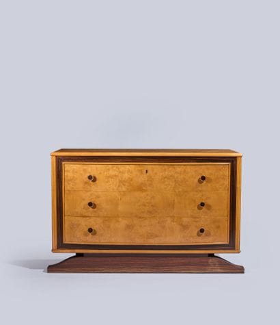 Jean PASCAUD (1903-1996)
Veneered chest of...