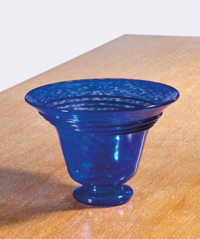 SCHNEIDER 
Large truncated cone-shaped glass...