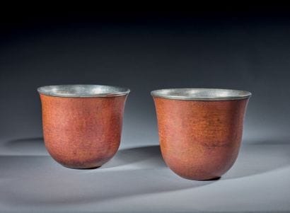 HERMES PARIS
Pair of pewter rafraichissoirs
Ovoid...