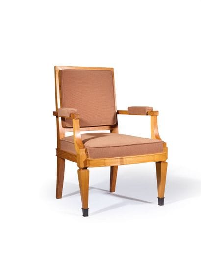 André ARBUS (1903-1969)
Light cherrywood...