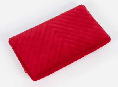 CHANEL
2.55 clutch bag in red velvet with...