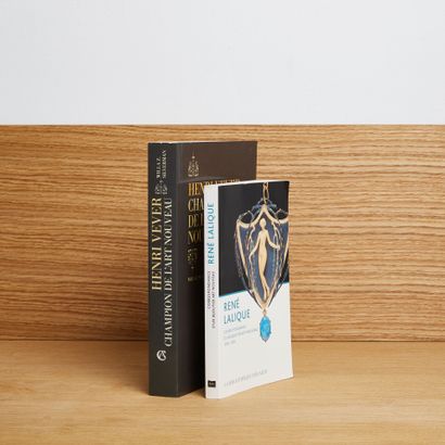 Lot of 2 books including: 
- René Lalique...