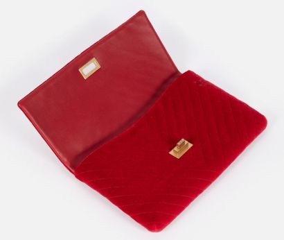 CHANEL
2.55 clutch bag in red velvet with...