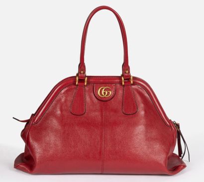 GUCCI
Handbag in red distressed calfskin
Beige...