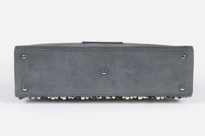 VALENTINO GARAVANI
Box-shaped handbag in...