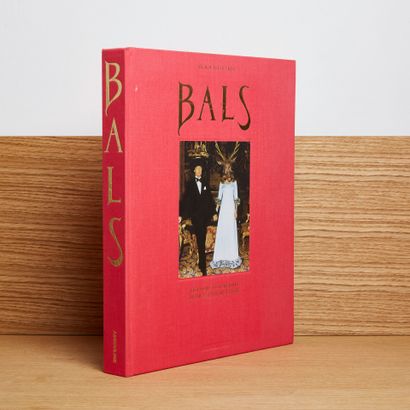 Bals, Legendary costume balls of the Twentieth...