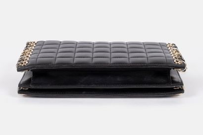 CHANEL
Clutch bag in black lambskin embellished...