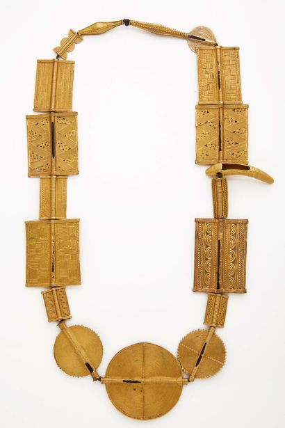 Important collier en or 14K (585) et 9K (375),...